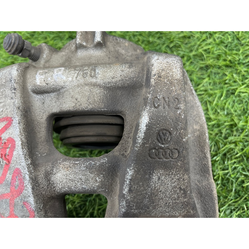 Суппорт тормозной (тормозная система) Volkswagen Passat B7 2014 1.8 5N0615124