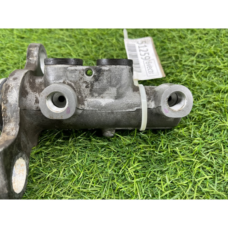 Главный тормозной цилиндр (тормозная система) Opel Vectra C 2004 2.2 558093