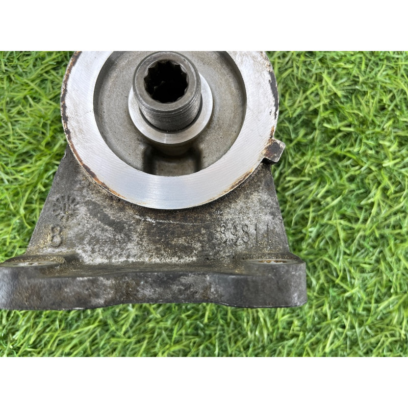 Кронштейн масляного фильтра (кронштейны двигателя) Jeep Compass MK49 2014 2.4 05047079aa