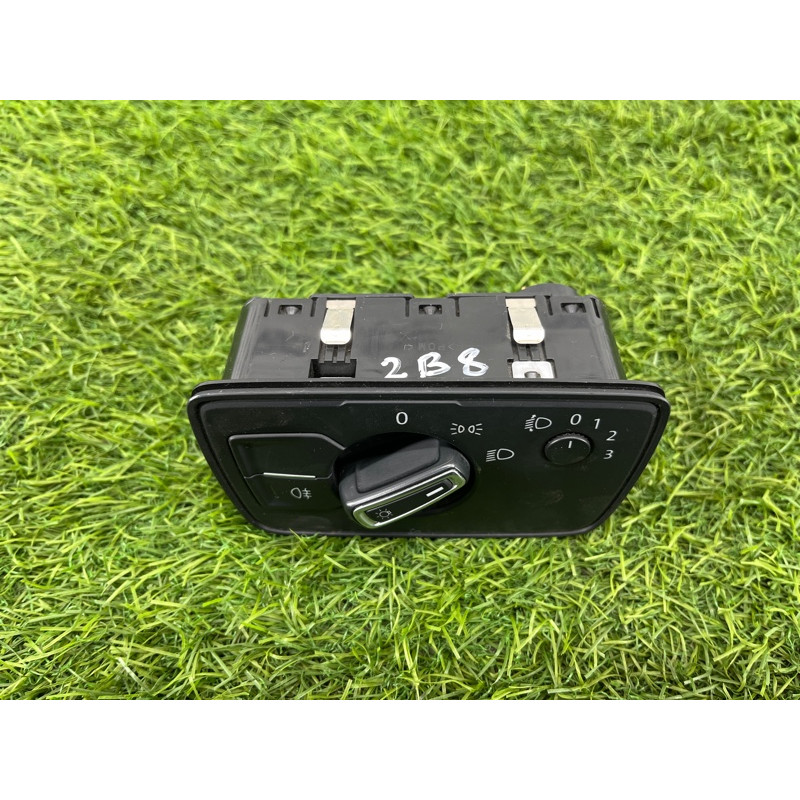 Переключатель света (электрика) Volkswagen Passat B8 2016 2.0 tdi 3G0941633CICX