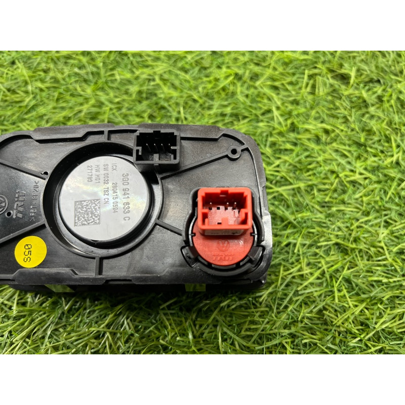 Переключатель света (электрика) Volkswagen Passat B8 2016 2.0 tdi 3G0941633CICX