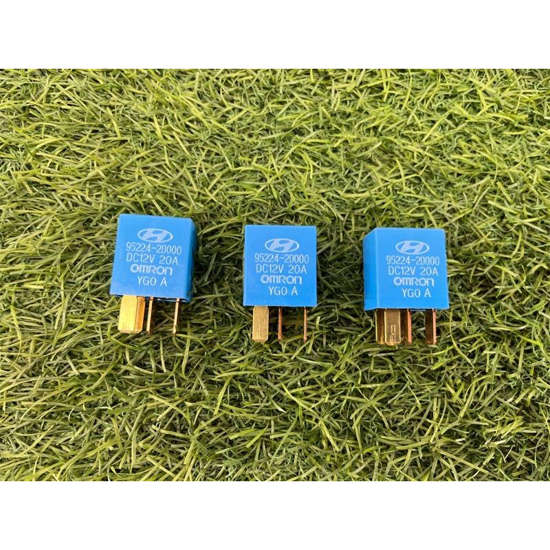 Реле (электрика) Hyundai Santa Fe CM 952242d000