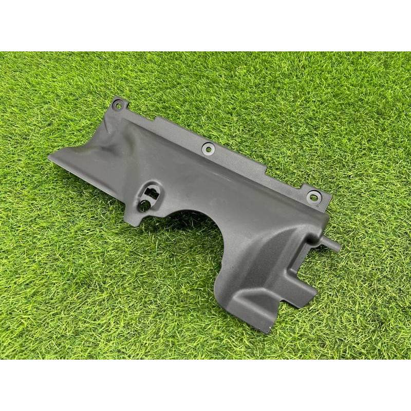 Накладка торпедо нижня (салон) Subaru Forester SJ 66066SG010