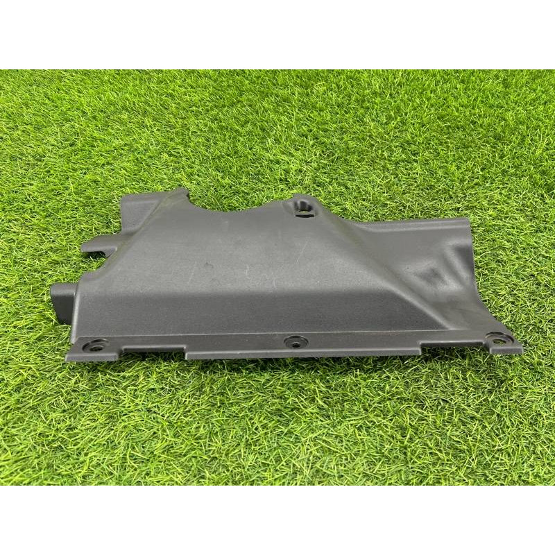 Накладка торпедо нижня (салон) Subaru Forester SJ 66066SG010