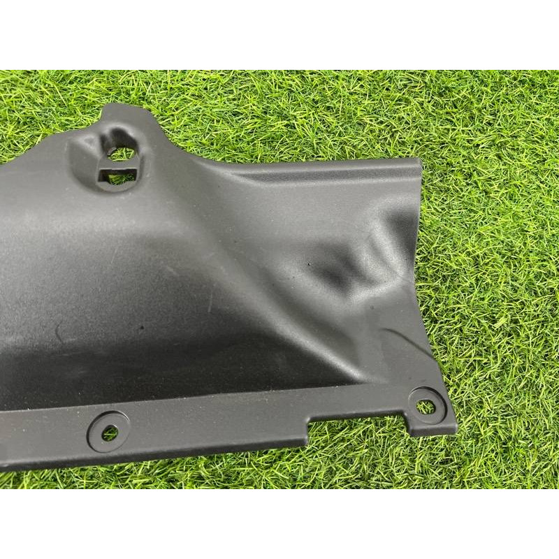 Накладка торпедо нижня (салон) Subaru Forester SJ 66066SG010