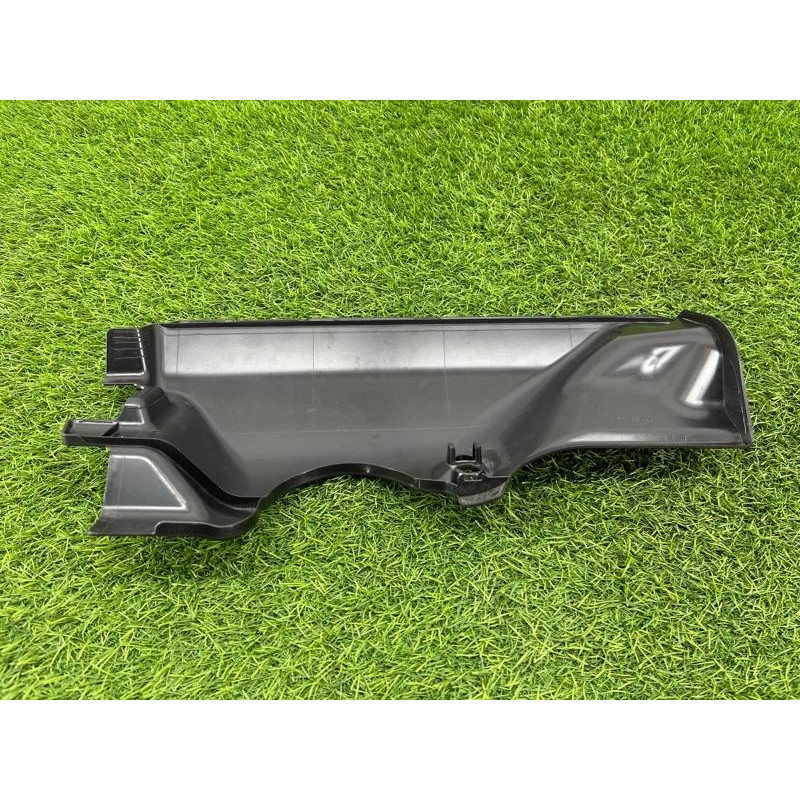 Накладка торпедо нижня (салон) Subaru Forester SJ 66066SG010