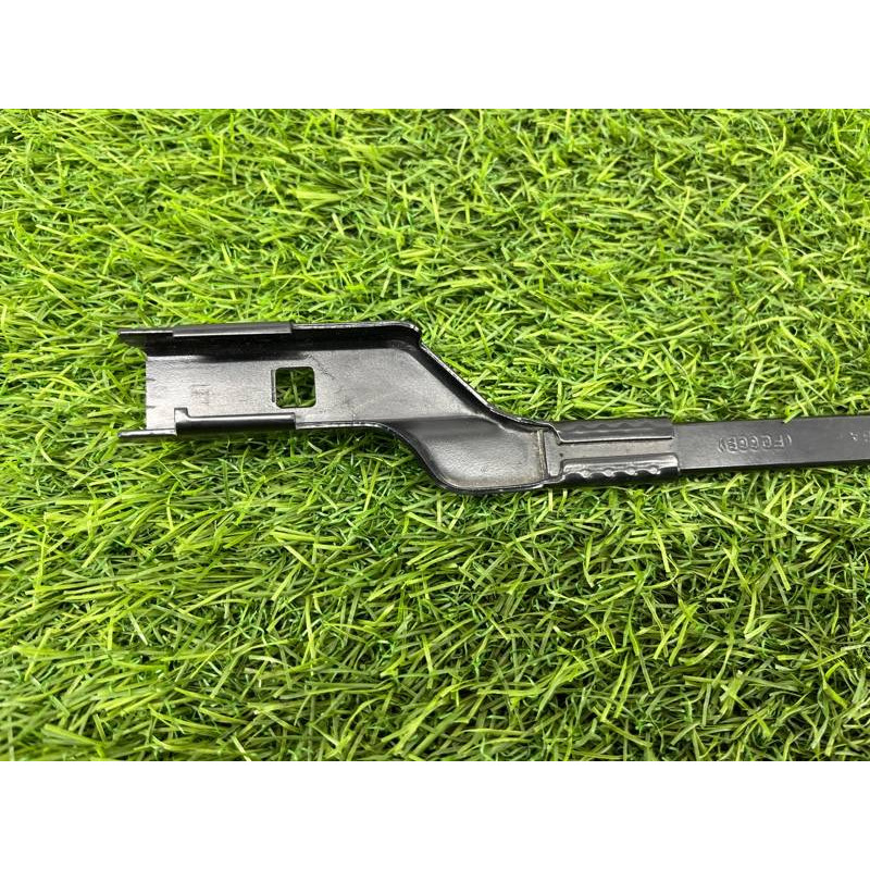 Поводок дворника (кузов и элементы) Ford Ecosport B515 2018 1.0L GN1Z17526B