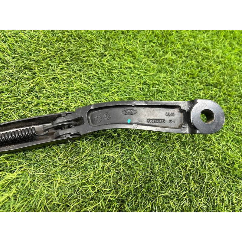 Поводок дворника (кузов и элементы) Ford Ecosport B515 2018 1.0L GN1Z17526B