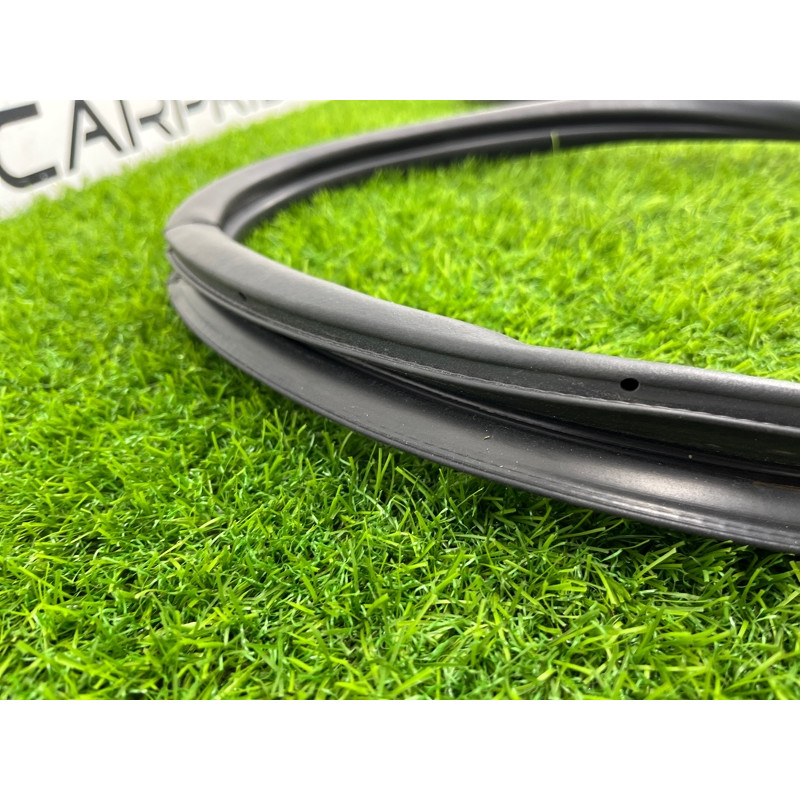 Уплотнитель проема двери (кузов и элементы) Mitsubishi Outlander GM4W 2022 2.50 5755A487