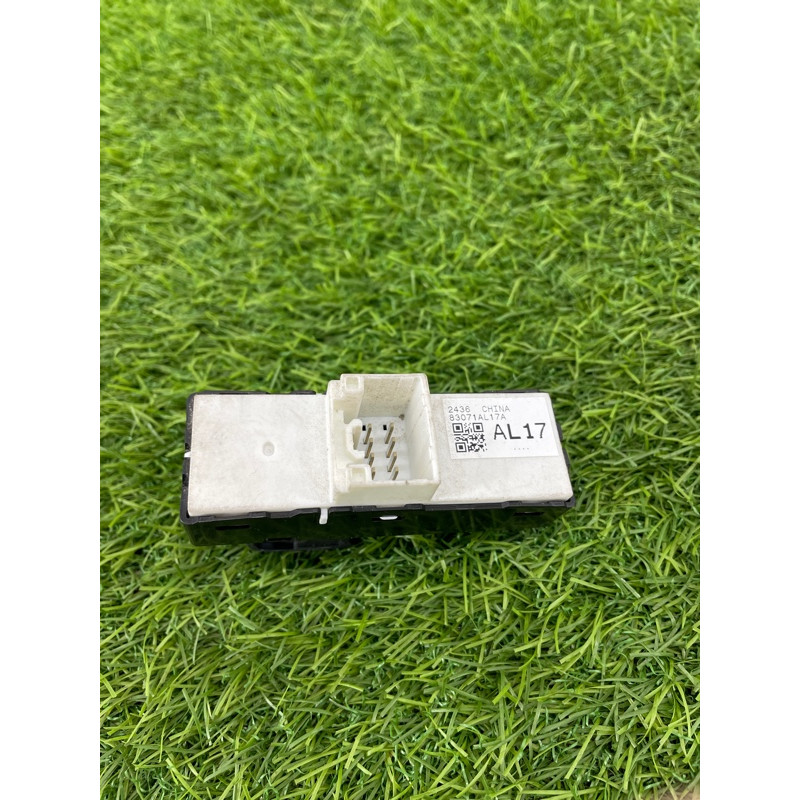 Кнопка стеклоподъемника (электрика / кнопки) Subaru Legacy BN 2016 2.5 83071AL17A