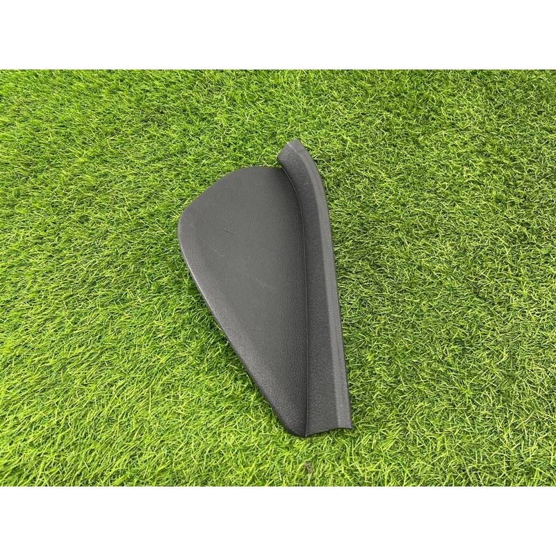 Накладка торпеды боковая (салон) Volkswagen Tiguan 5N 2011 1.4 CAVA 5N0858218B