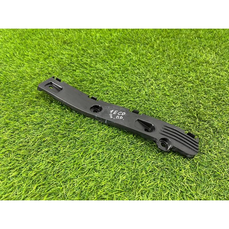 Крепление бампера (кузов и элементы) Ford Ecosport B515 2018 1.0L CN1Z17787A