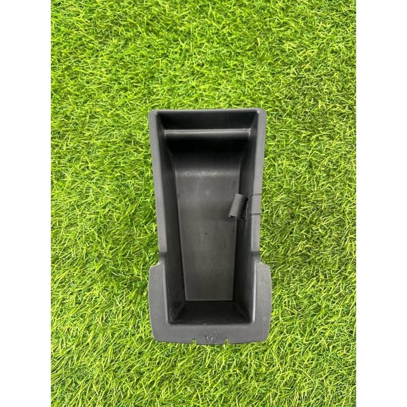 Ящик центральной консоли (салон) Ford Ecosport B515 2018 1.0L GN1Z58045G34BA