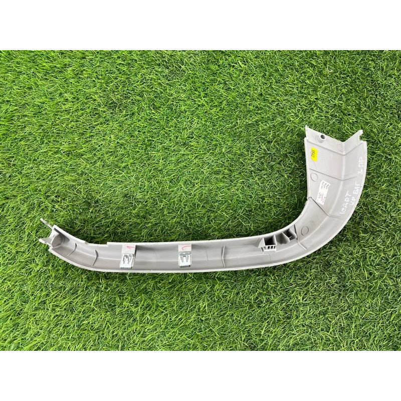 Обшивка крышки багажника (салон) Chevrolet Captiva C140 2011 2.2 D (z22d1) 20893842