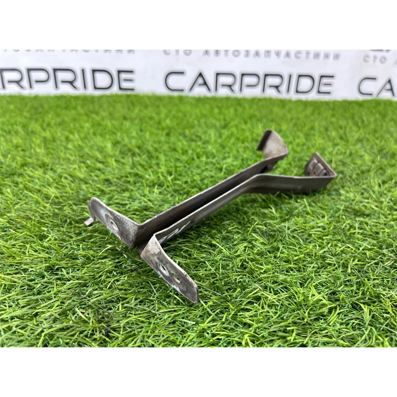 Кронштейн защиты двигателя (кронштейны двигателя) Mercedes-Benz E-class w212 2013 2.2 CDI A2045241340