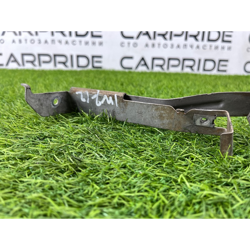 Кронштейн защиты двигателя (кронштейны двигателя) Mercedes-Benz E-class w212 2013 2.2 CDI A2045241340