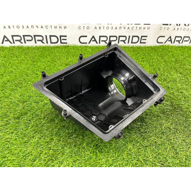 Крышка корпуса воздушного фильтра (впускная система) JAGUAR XE X760 gf10md20