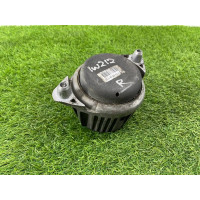 Подушка двигателя