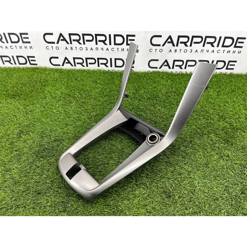 Накладка центральной консоли (салон) Chevrolet Captiva C140 2011 2.2 D (z22d1) 42364407