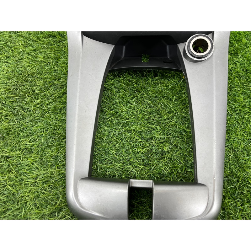 Накладка центральной консоли (салон) Chevrolet Captiva C140 2011 2.2 D (z22d1) 42364407