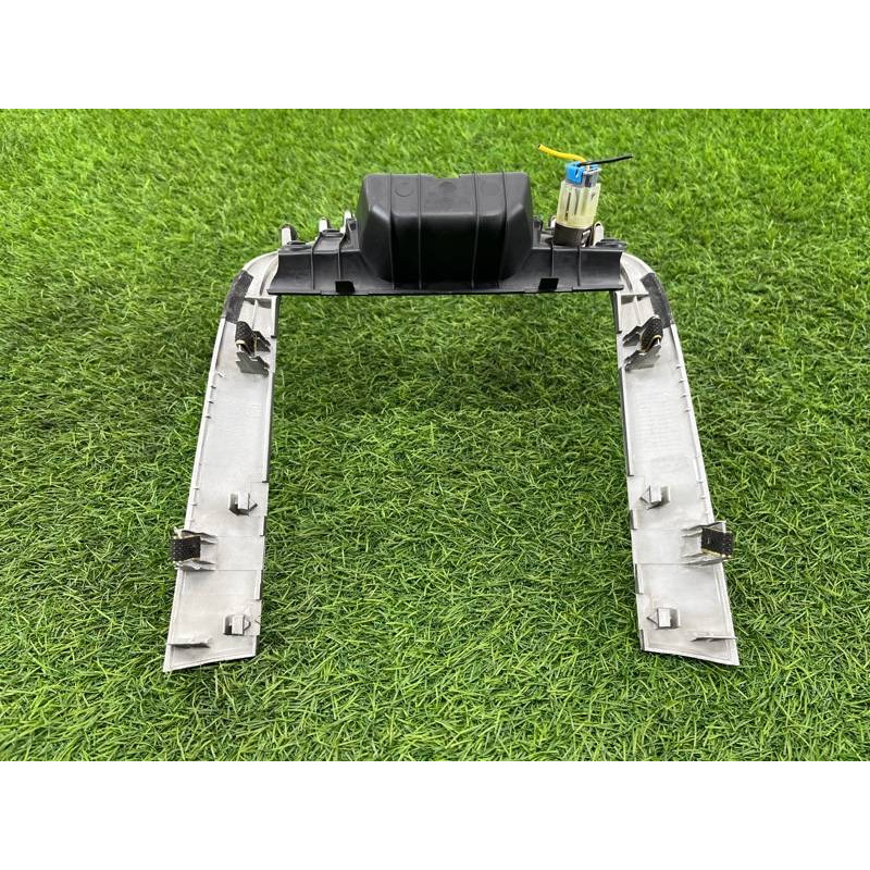 Накладка центральной консоли (салон) Chevrolet Captiva C140 2011 2.2 D (z22d1) 42364407