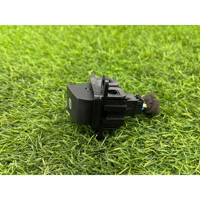 Кнопка стояночного тормоза (электрика / кнопки) Chevrolet Captiva C140 2011 2.2 D (z22d1) 20787804