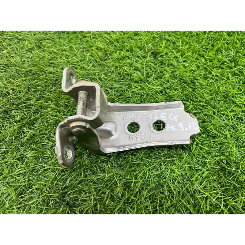 Петля двери (кузов и элементы) Subaru Legacy BN 2016 2.5 60479AL02A