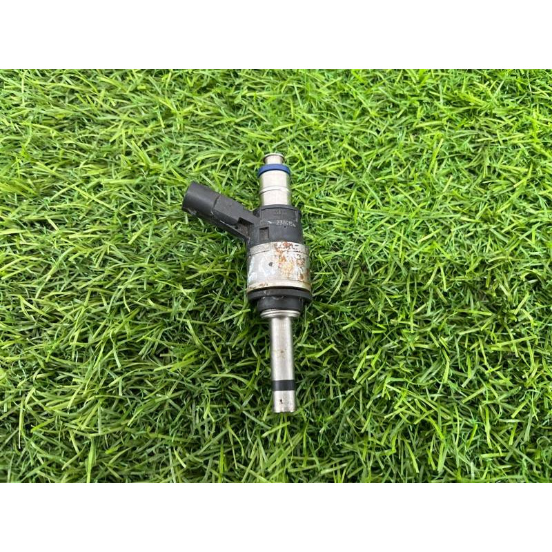 Форсунка топливная (топливная система) Audi Q7 4M 2015 3.0 CRE 06C906036D