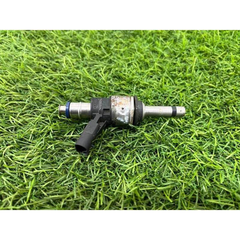 Форсунка топливная (топливная система) Audi Q7 4M 2015 3.0 CRE 06C906036D