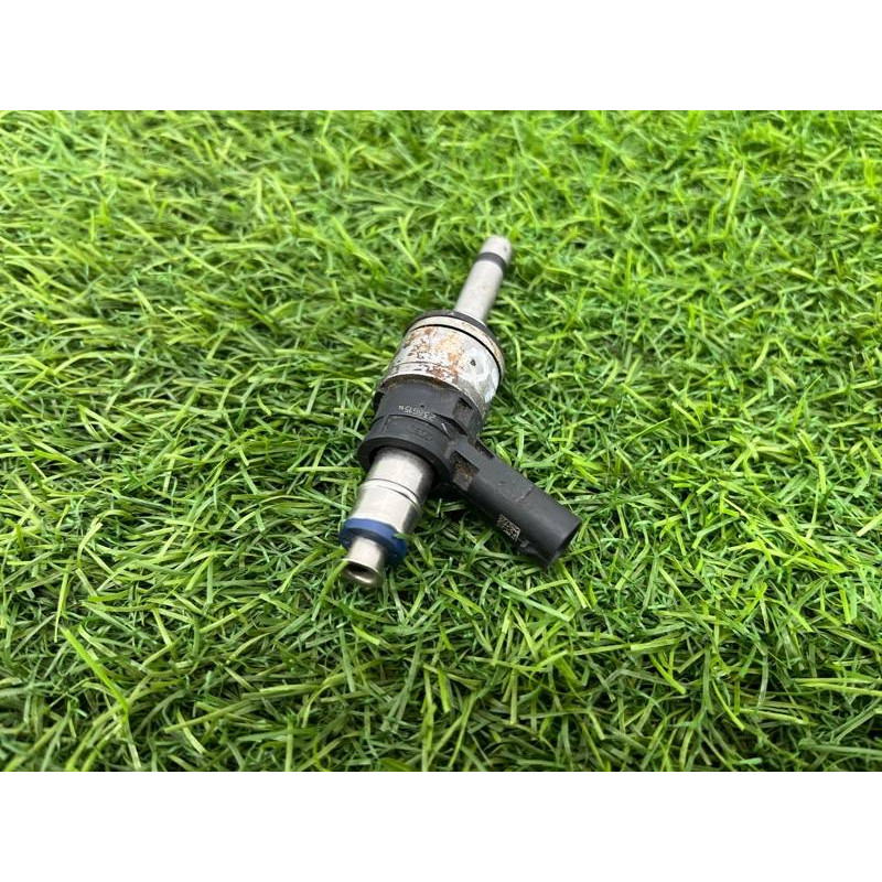 Форсунка топливная (топливная система) Audi Q7 4M 2015 3.0 CRE 06C906036D