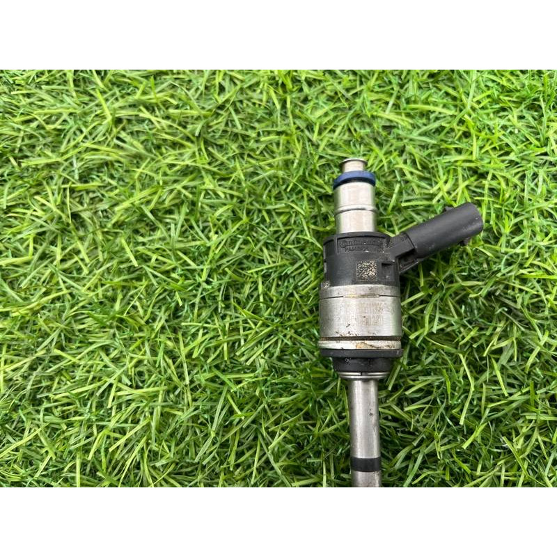 Форсунка топливная (топливная система) Audi Q7 4M 2015 3.0 CRE 06C906036D