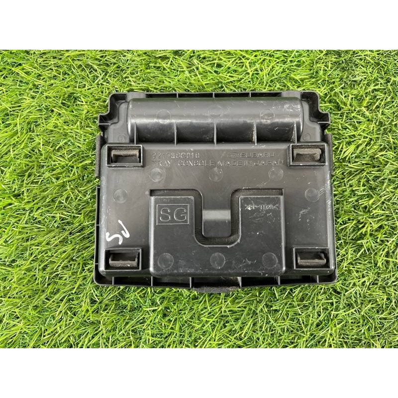 Накладка центральной консоли (салон) Subaru Forester SJ 92173SG000