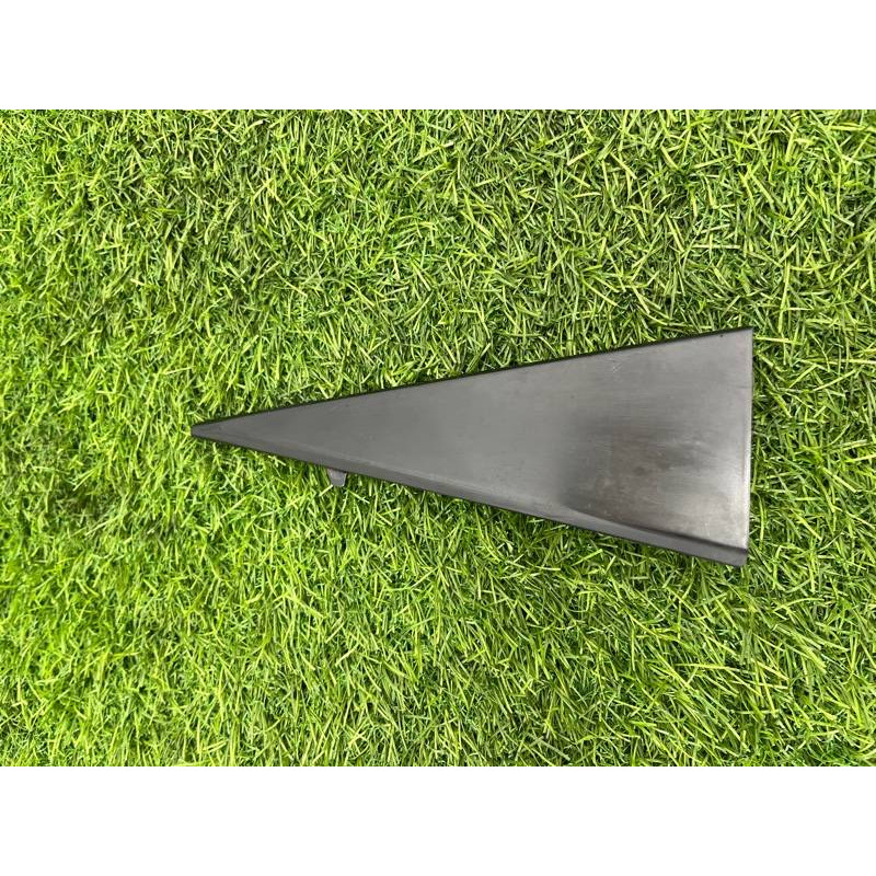 Молдинг двери (уголок) внешний (наружные элементы кузова) Subaru Forester SJ 62134SG000