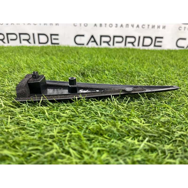 Молдинг двери (уголок) внешний (наружные элементы кузова) Subaru Forester SJ 62134SG000