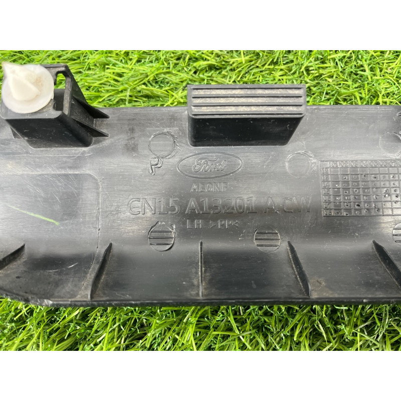 Накладка на порог (кузов и элементы) Ford Ecosport B515 2018 1.0L CN1Z5813209AB