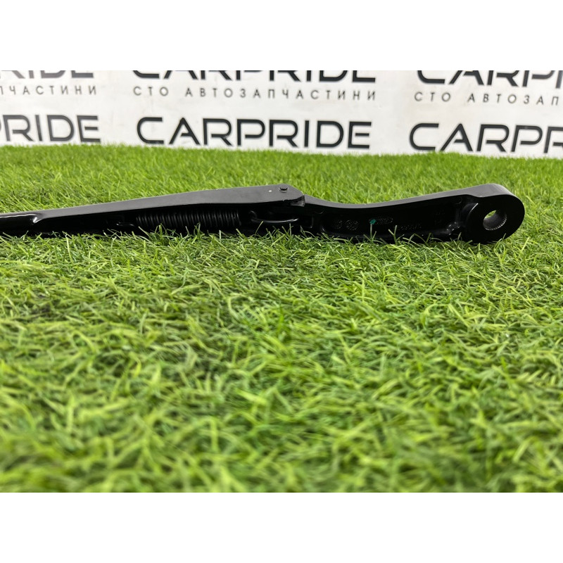 Поводок дворника (кузов и элементы) Ford Ecosport B515 2018 1.0L GN1Z17527A