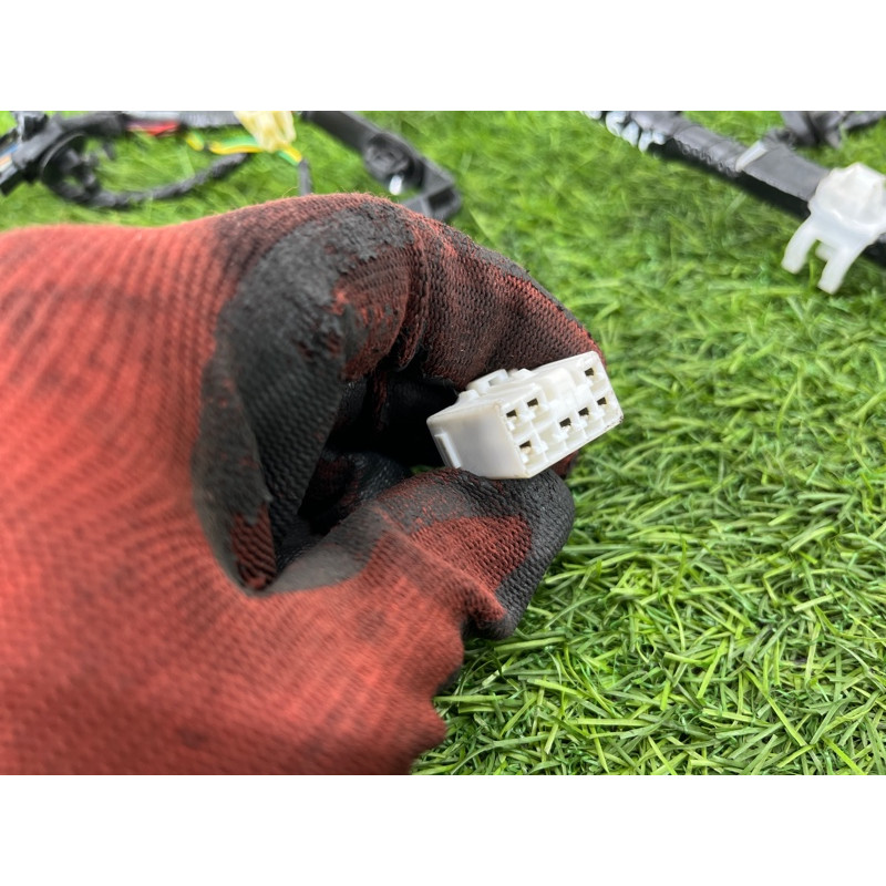 Проводка крышки багажника (электрика) Subaru Forester SK 2019 2.5 81817SJ700