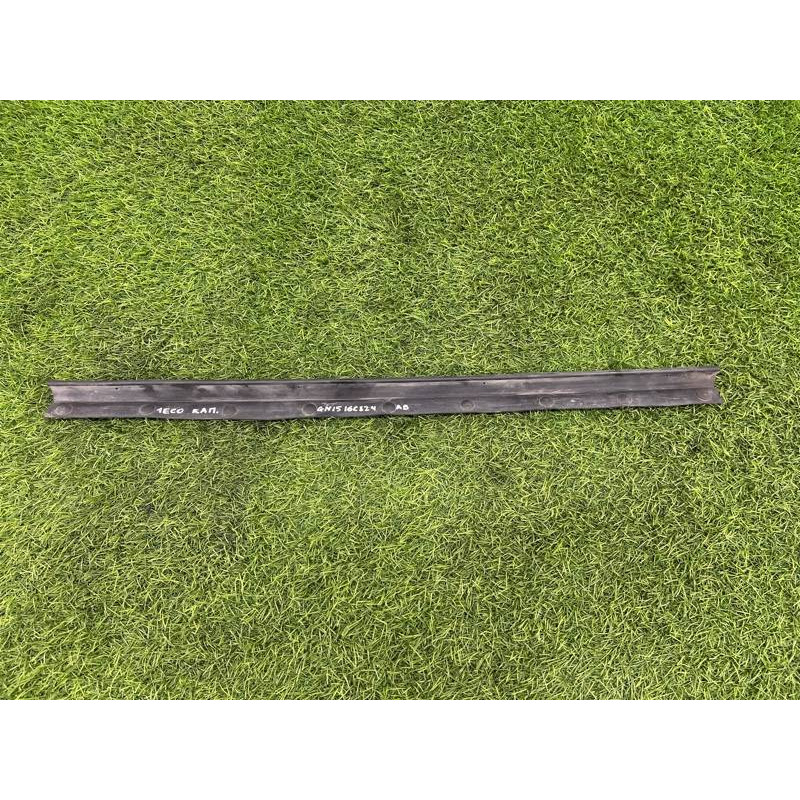 Уплотнитель капота (кузов и элементы) Ford Ecosport B515 2018 1.0L GN1Z16B990A