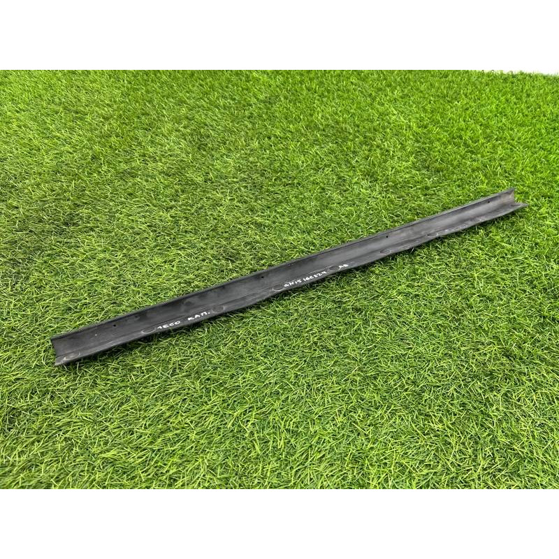 Уплотнитель капота (кузов и элементы) Ford Ecosport B515 2018 1.0L GN1Z16B990A