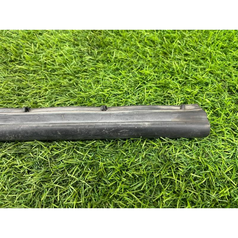 Уплотнитель капота (кузов и элементы) Ford Ecosport B515 2018 1.0L GN1Z16B990A