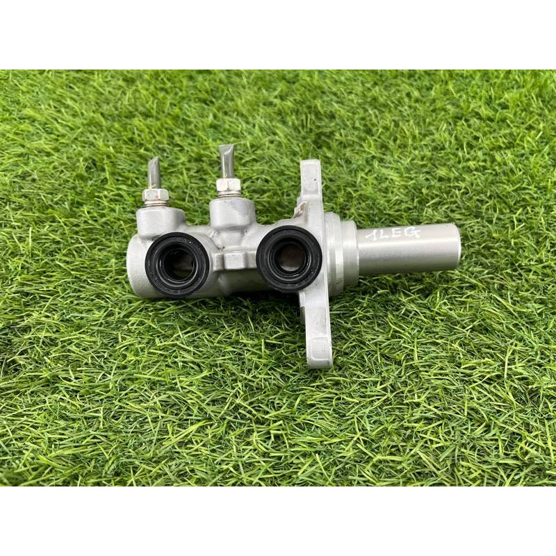 Главный тормозной цилиндр (тормозная система) Subaru Legacy BN 2016 2.5 26449FJ011