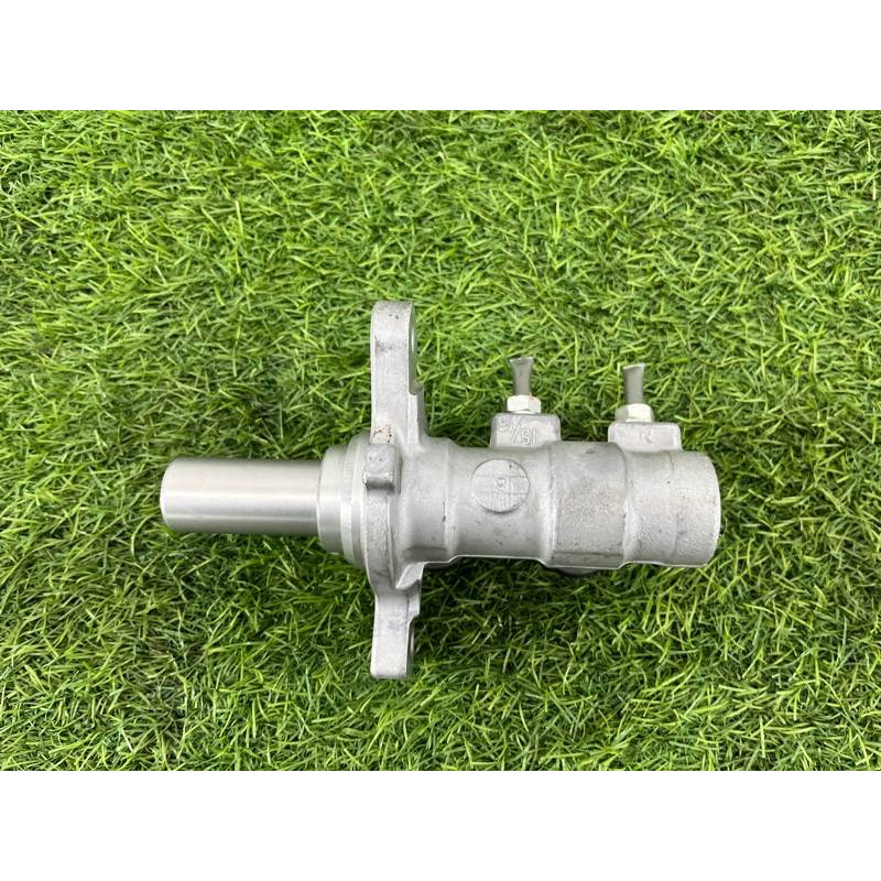 Главный тормозной цилиндр (тормозная система) Subaru Legacy BN 2016 2.5 26449FJ011