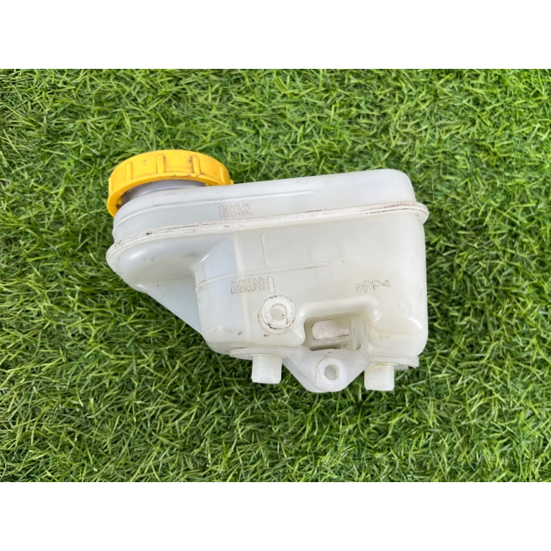 Бачок тормозной жидкости (тормозная система) Subaru Legacy BN 2016 2.5 26451FJ010