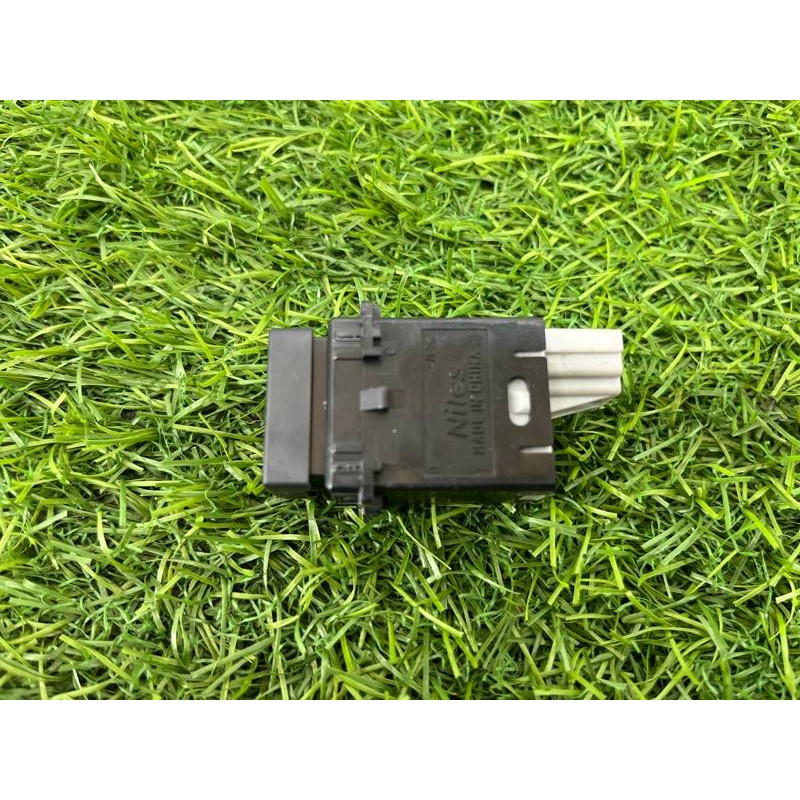 Кнопка открывания крышки багажника (электрика / кнопки) Subaru Forester SK 2020 2.5 83385SJ000