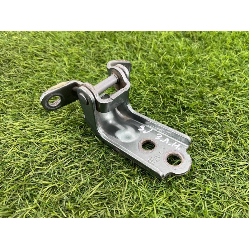 Петля дверей (кузов і елементи) Subaru Forester SJ 60879FJ000