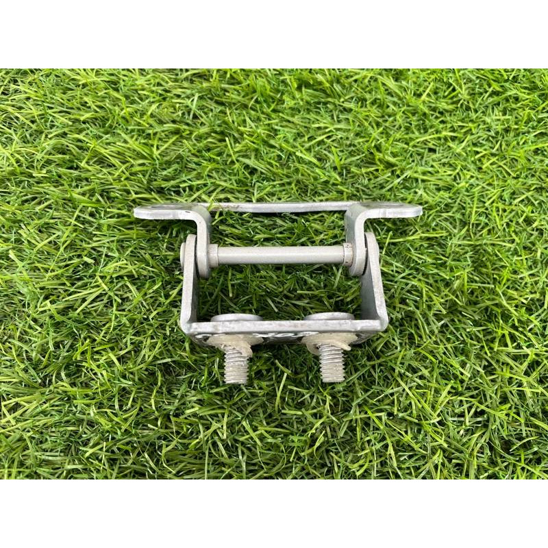 Петля багажника (кузов і елементи) Subaru Forester SJ 60879FJ000