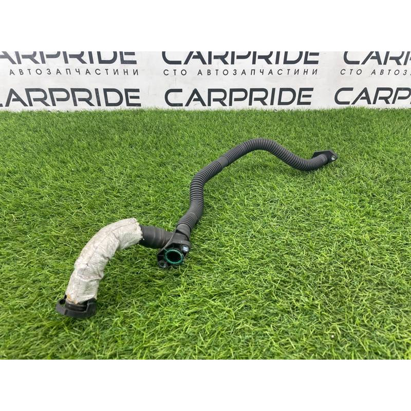 Трубка рецеркуляции воздуха (двигатель и элементы) Audi Q7 4M 2015 3.0 CRE 06E131143BF