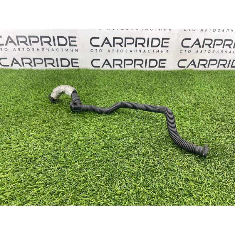 Трубка рецеркуляции воздуха (двигатель и элементы) Audi Q7 4M 2015 3.0 CRE 06E131143BF