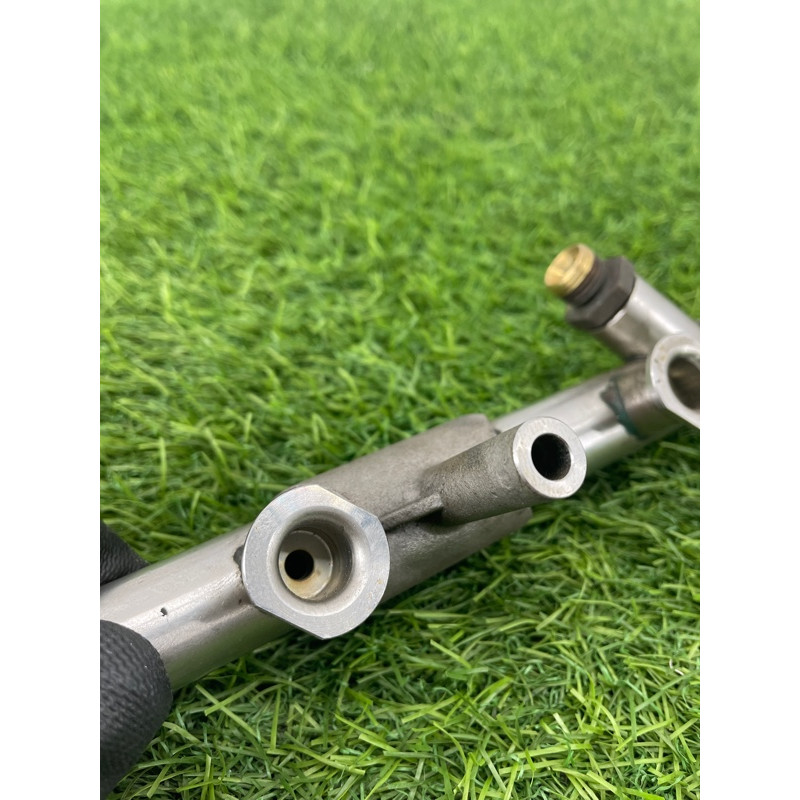 Топливная рампа (топливная система) Audi Q7 4M 2015 3.0 CRE 06E130090AJ