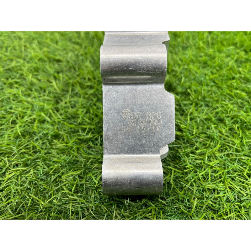 Кронштейн торпедо (салон) Volkswagen Tiguan 5N 2011 1.4 CAVA 1K1857022D